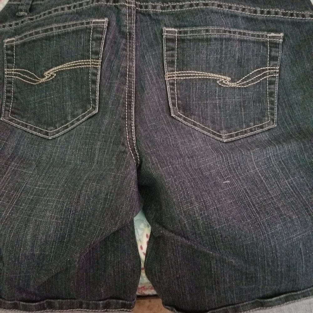 Blue Jean shorts. Will Smith